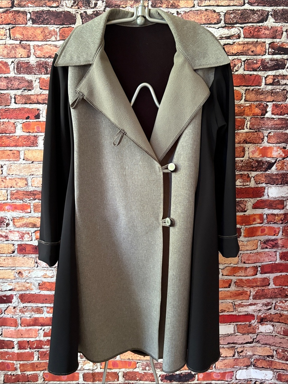 Women’s Two-Tone Gray and Black Trench Coat